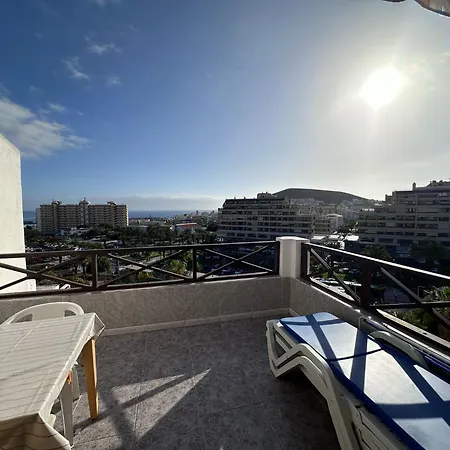 San Marino 6 * Los Cristianos (Tenerife)